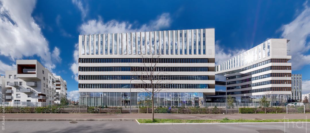 Photomontage panoramique d'architecture pour l'immobilier